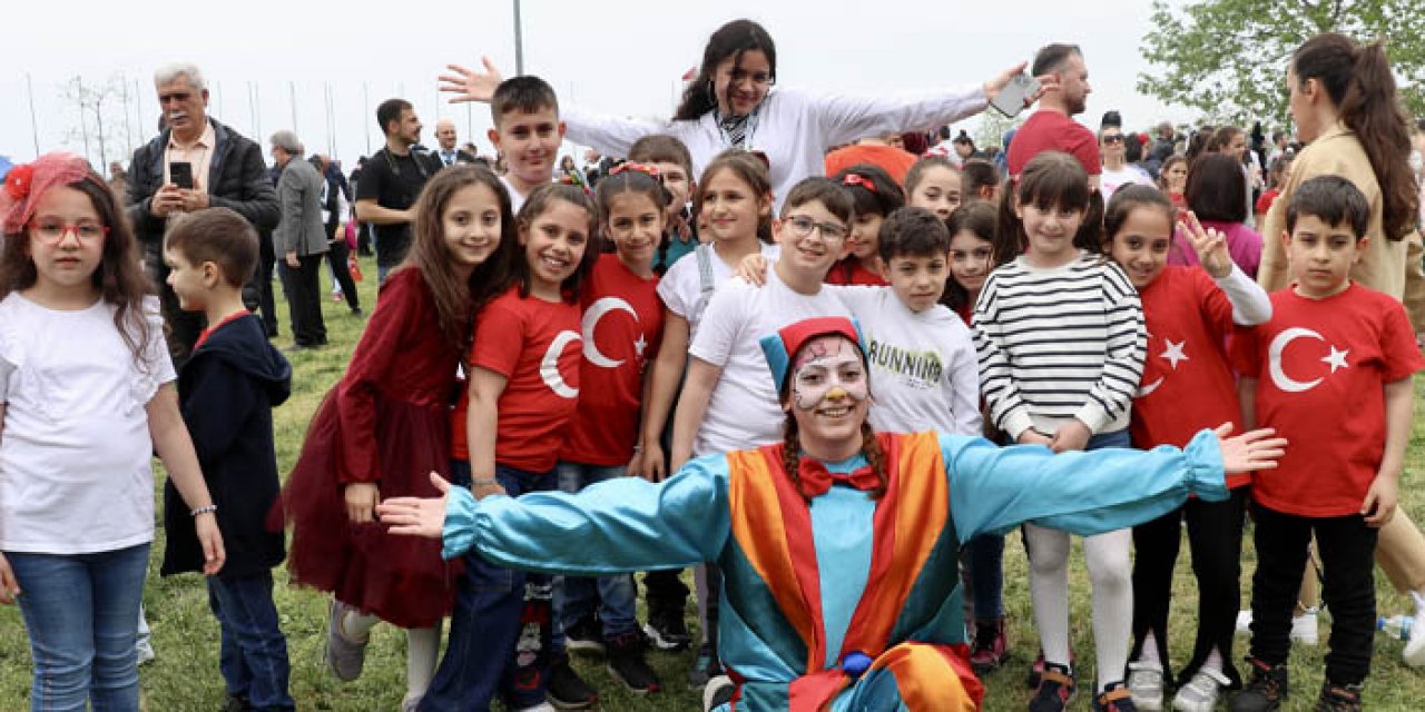 Trabzon'da 2 bin çocuk KTÜ'deki oyun şenliğinde buluştu