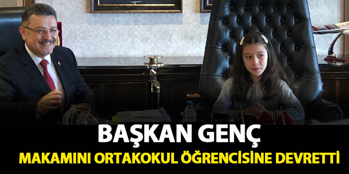 Trabzon'da Başkan Genç koltuğunu ortaokul öğrencisine devretti