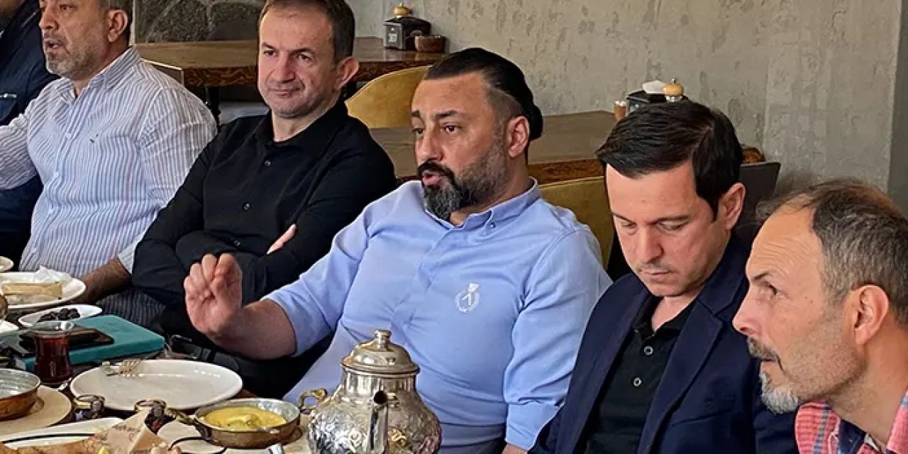 Türkiye Futbol Antrenörleri Trabzon Şube Başkan adayı Ümit Sağır basın ile buluştu