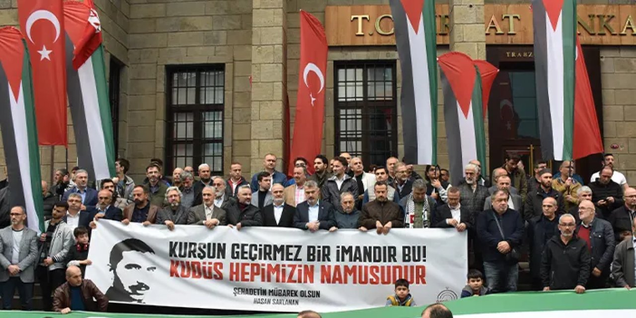 Trabzon'da Filistin'e destek yürüyüşü: "Tüm dünyada vicdanlar ayakta"