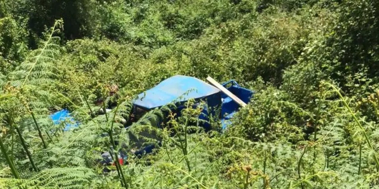 Zonguldak'ta tarım aracı şarampole uçtu! 1 ölü