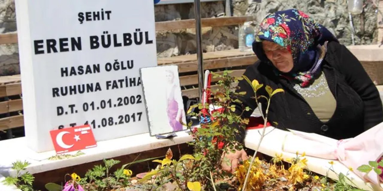 Trabzon'da Eren Bülbül'ün annesi Ayşe Bülbül 6 yıldır Anneler Günü'nü hüzünlü geçiriyor