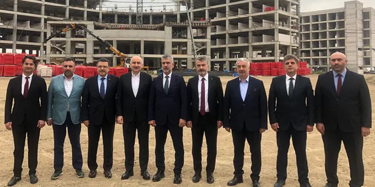 AK Parti heyetinden Trabzon Şehir Hastanesi inşaatında inceleme! Tamamlanacağı tarih açıklandı