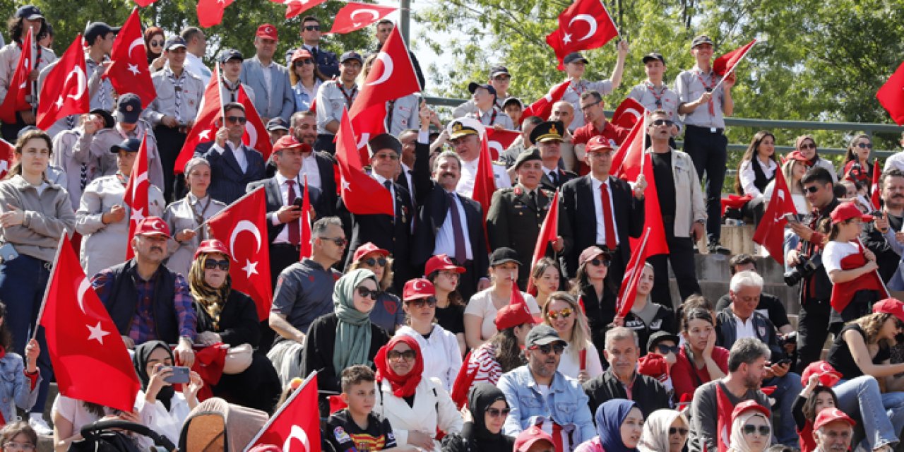 Samsun'da19 Mayıs Atatürk'ü Anma, Gençlik ve Spor Bayramı coşkusu devam ediyor