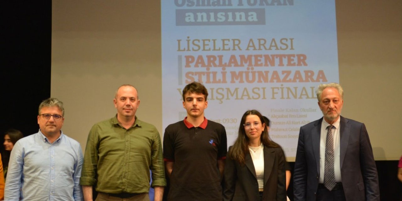 Trabzon Sosyal Bilimler Lisesi il birincisi oldu