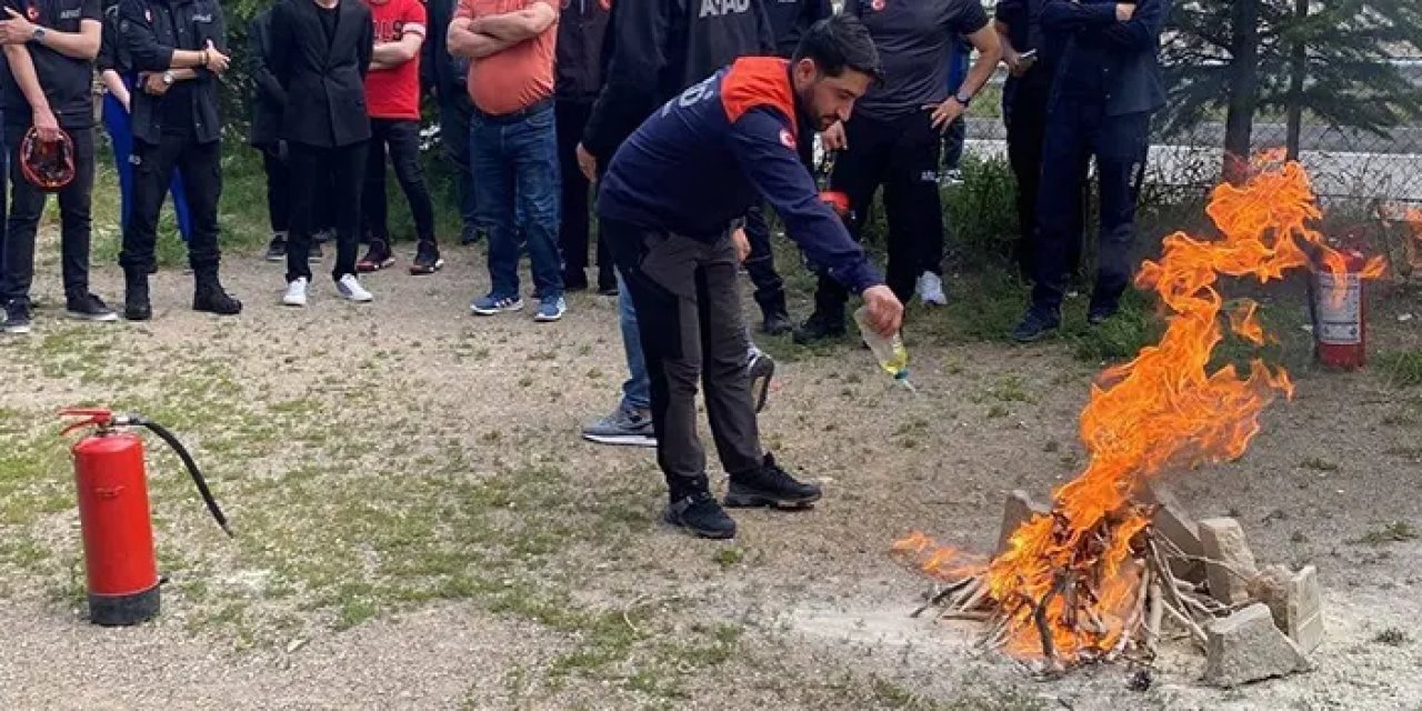 Bayburt'ta tahliye ve yangın tatbikatı gerçekleştirildi