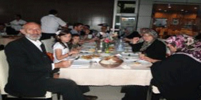 Trabzon'da şehit aileleri buluştu