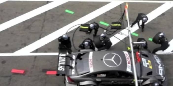Schumacher'den feci kaza! 4 yaralı