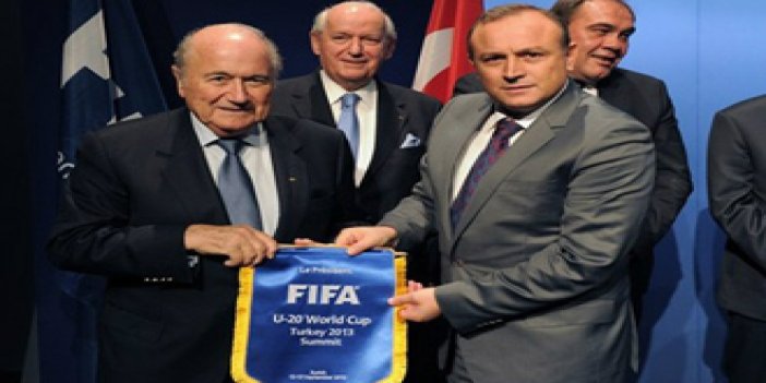Trabzon Valisi Blatter'le buluştu