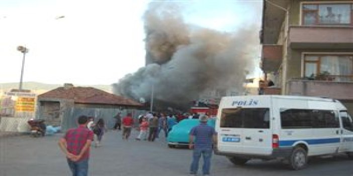 Kastamonu Taşköprü'de Yangın: 1 Ev Kül Oldu