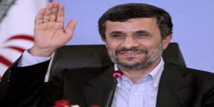 Ahmedinejad'a kameraman şoku