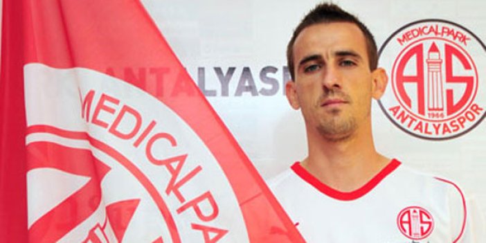 FIFA'dan Antalyasporlu oyuncuya ceza