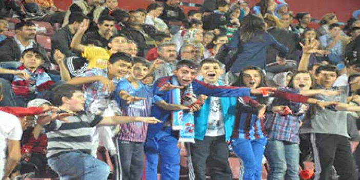 Trabzonspor Okzheptes Maçı Kareleri