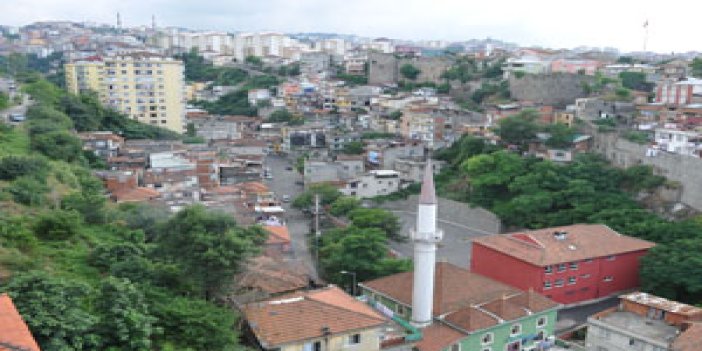 Trabzon Belediyesi yıkımlara devam ediyor