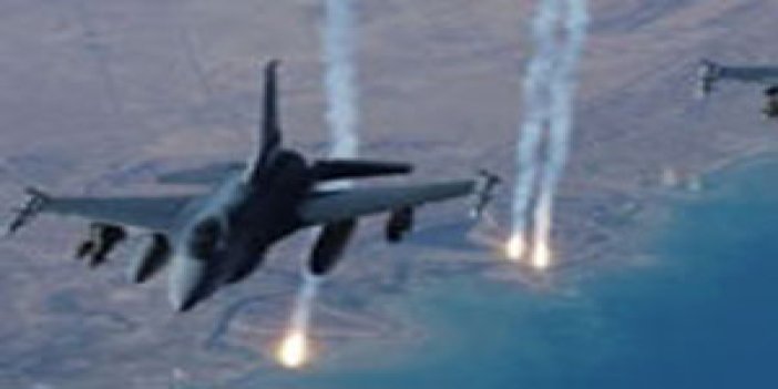 'Savaş uçakları Hakurk'u bombalıyor'