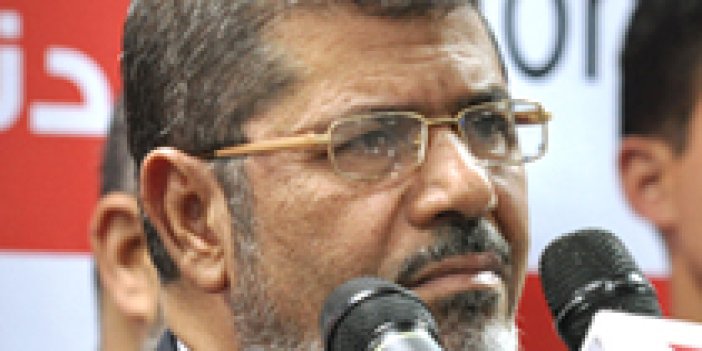 Mursi’ye destek gösterisinde 1 ölü 24 yaralı