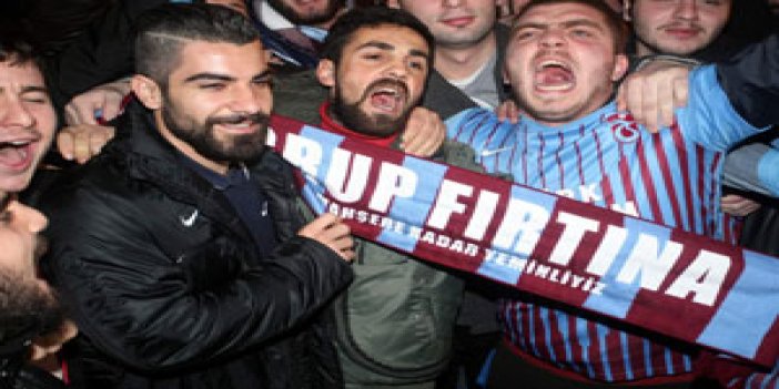 1461 Trabzon oyuncularına coşkulu karşılama