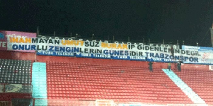Trabzonspor taraftarından muhteşem pankart