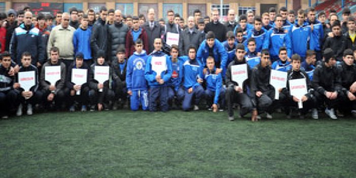 Futbol Grup Müsabakaları Trabzon da