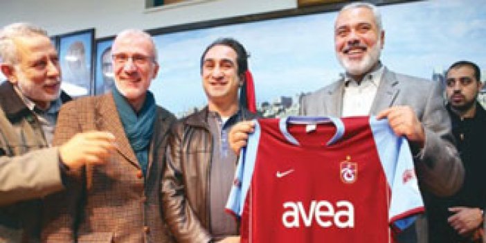 Filistin Başbakanı'na Trabzonspor forması