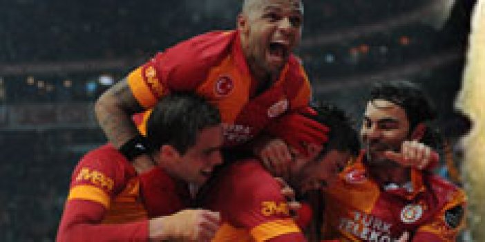 Galatasaray Beşiktaş ile karşılaştı
