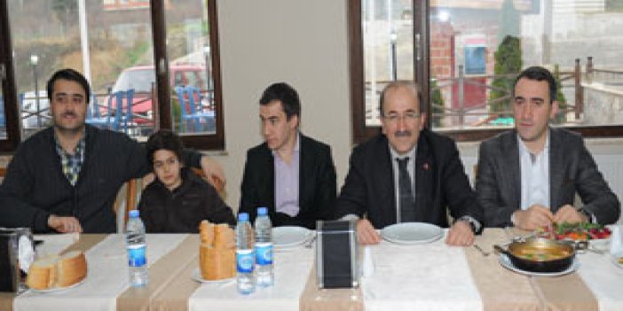 Trabzon'da Gençlik Meclisi üyeleri bir arada