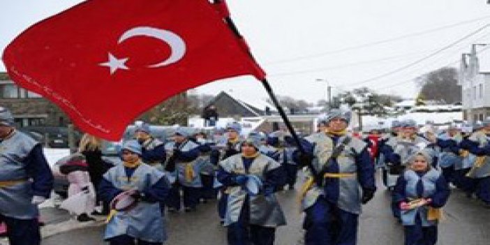 Türksüz Türk köyünde karnaval