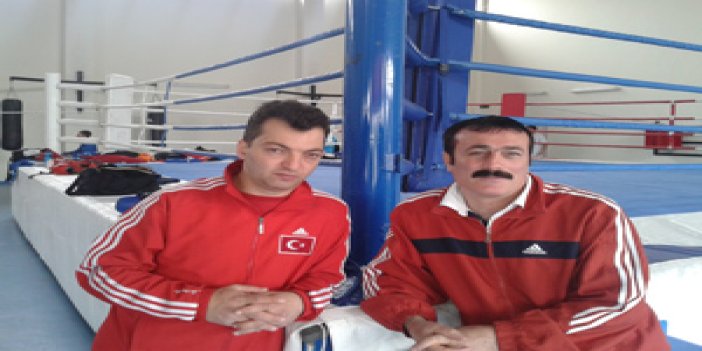 Trabzonlu antrenörler Boks milli takımda