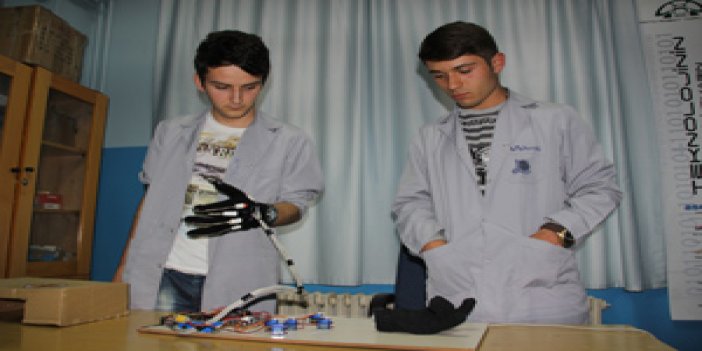 Trabzonlu mucit öğrencilerin başarısı