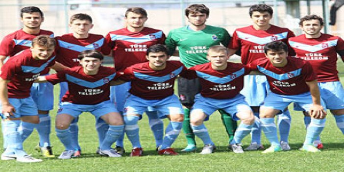 Trabzonspor Karabükspor'u rahat geçti