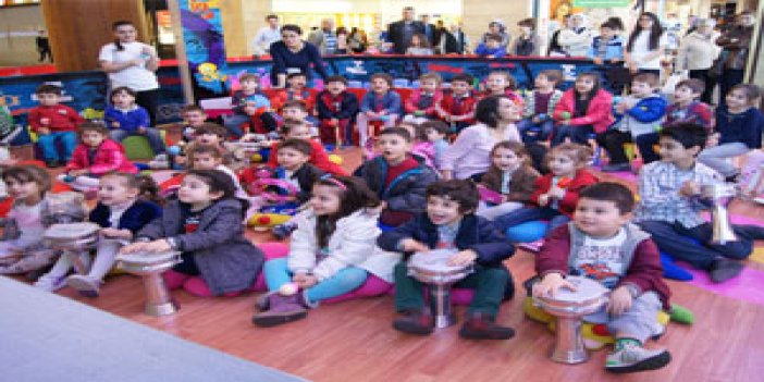Trabzon'da çocuklar gönüllerince eğlendi