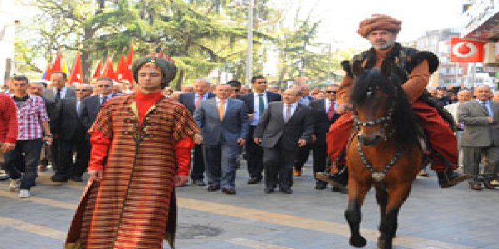Trabzon Kanuni Sultan Süleyman'ı unutmadı