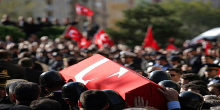 Suriyelilerin vurduğu Türk polis şehit oldu