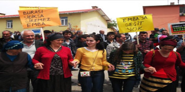 Trabzon'da çimento fabrikası eylemi