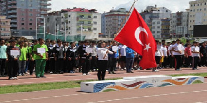 Atletizm Şampiyonası Trabzon’da başladı
