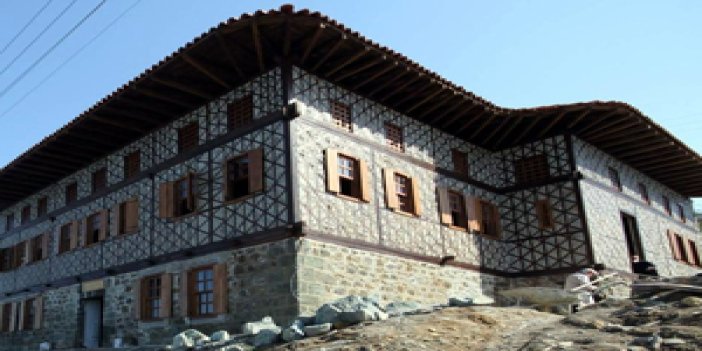 Trabzon'un tarihi konakları onarılıyor