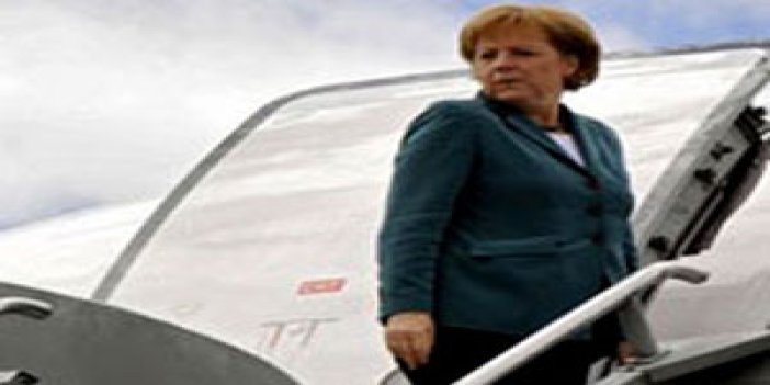 Başbakan'ın uçağında çıplak Trabzonlu
