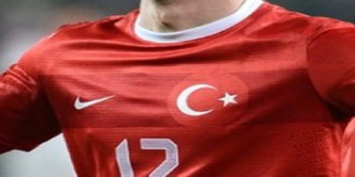 Türk Milli futbolcu Avrupa devinde!