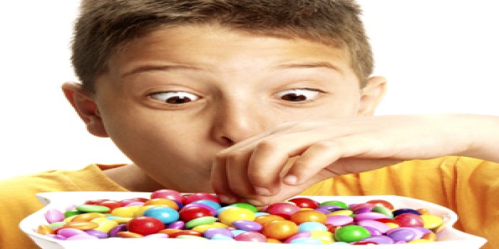 Çocukların aşırı şeker tüketimine dikkat