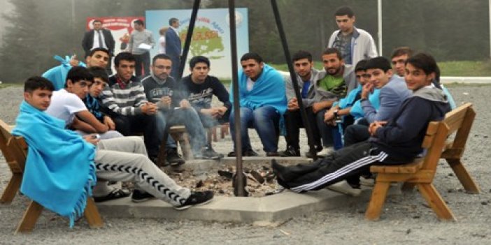 Gençler Düzköy Doğa Kampında Buluştu