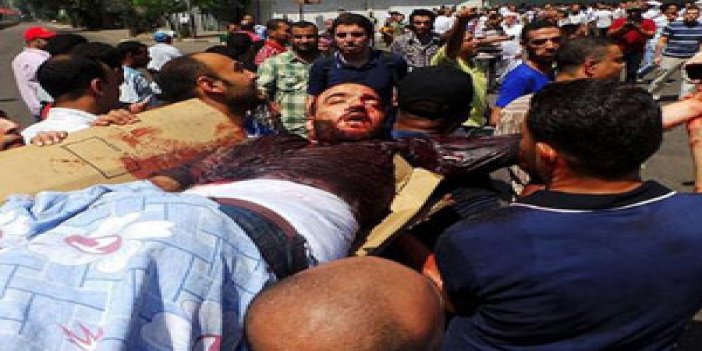 Mısır'da katliam sürüyor