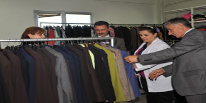 Araklı'da Belediyesi'nden giysi yardımı