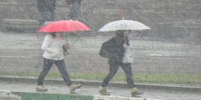 Rize'de şiddetli yağış uyarısı