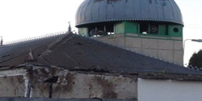 Camiye bombalı saldırı!