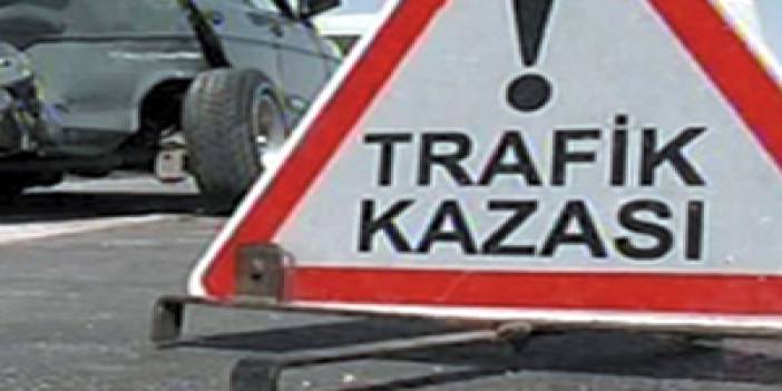 Trabzon'da Otomobil şarampole yuvarlandı 4 kişi yaralandı. 19 Ekim 2013