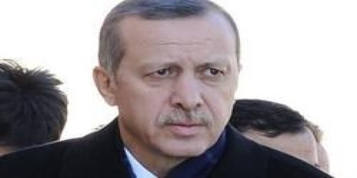 Erdoğan'dan 100 bin liralık dikizleme davası