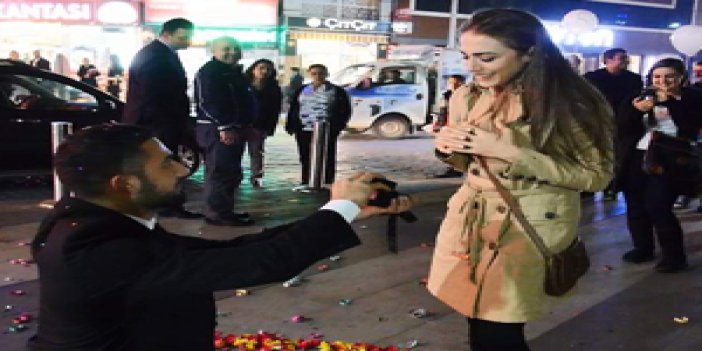 Trabzon'da sürpriz evlenme teklifi