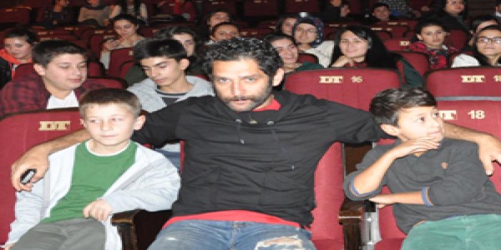 Hopa'dan 400 çocuk Trabzon'a geldi