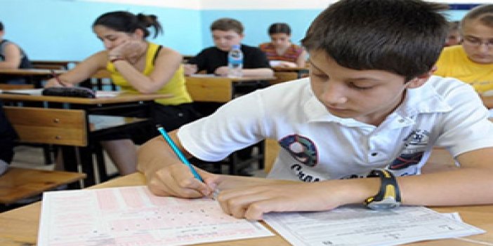 Trabzon'da sınav heyecanı:  12 Bin öğrenci...