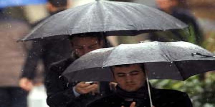 Trabzon'u soğuk ve yağışlı bir gün bekliyor